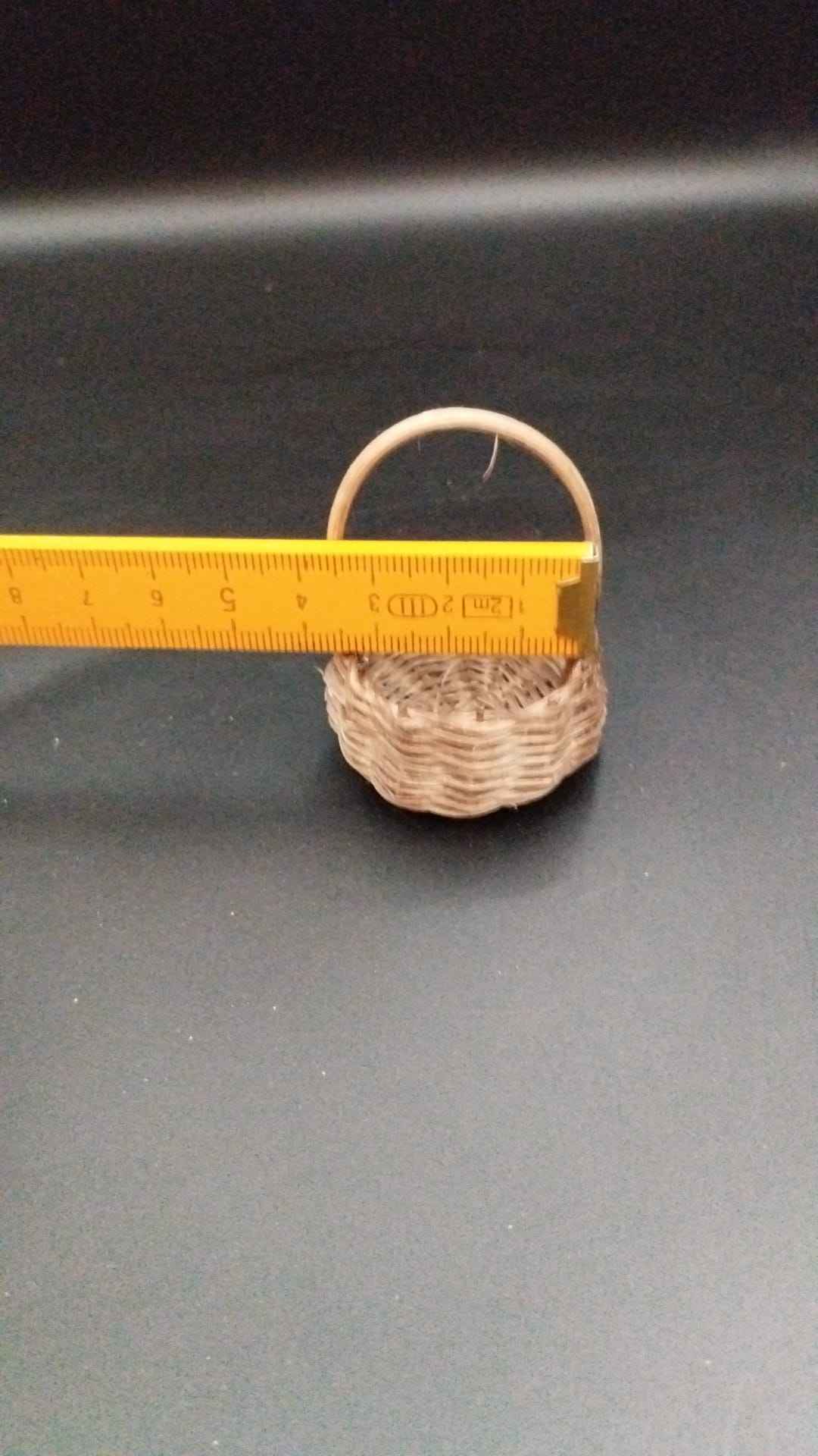 Cestino artigianale in paglia naturale – disponibile in diverse misure