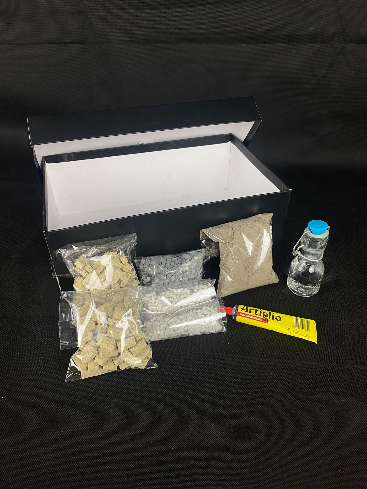 Kit spaccanapoli fuori da scatola nera